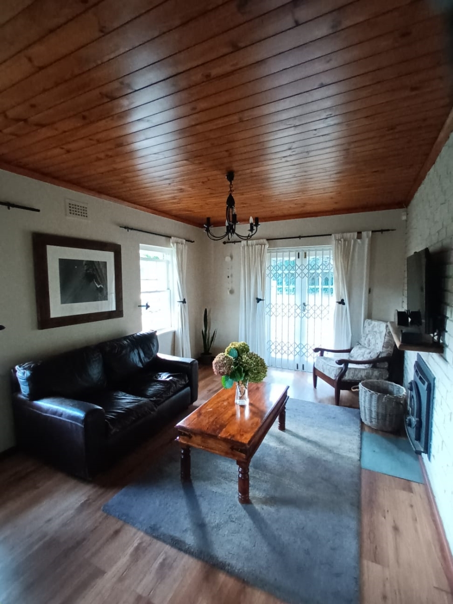 1 Bedroom Property for Sale in Constantia Western Cape